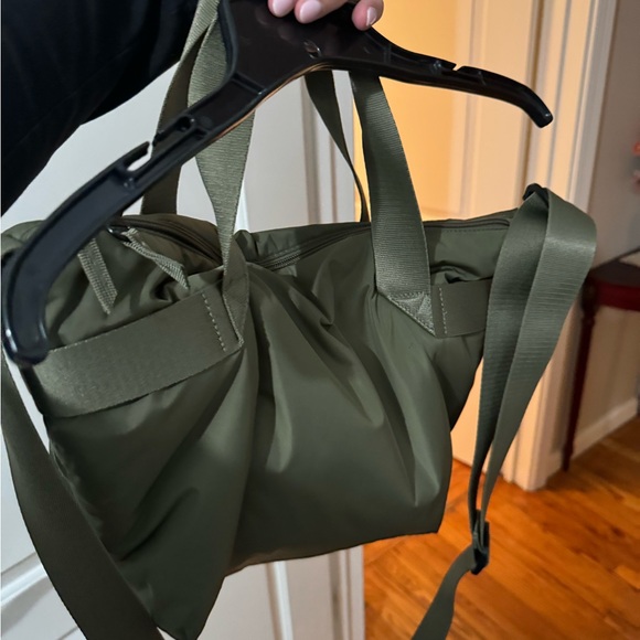 Adidas bag - Picture 3 of 3